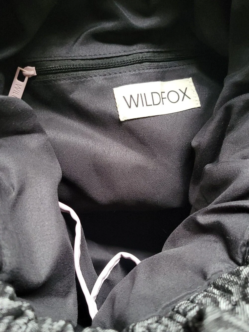 NWT Wildfox Black & Gray Heart Print Drawstring Backpack